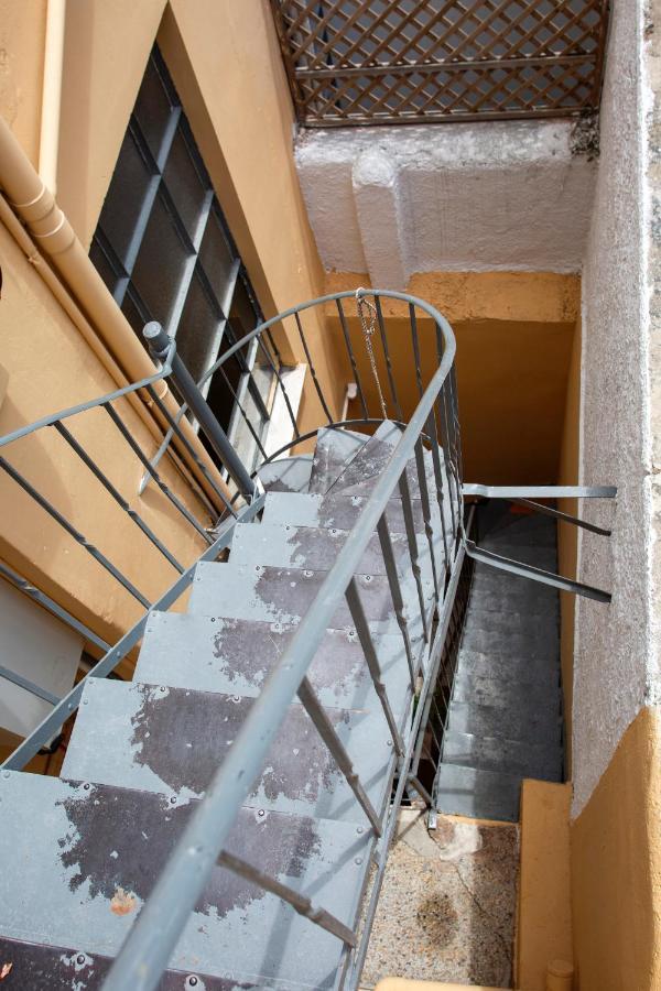 Enticing, Cosy, Rooftop Studio Athens Centre! Ep9T Bagian luar foto